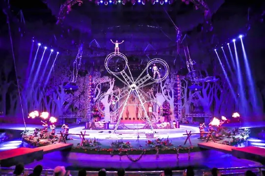 靈玲國際馬戲城