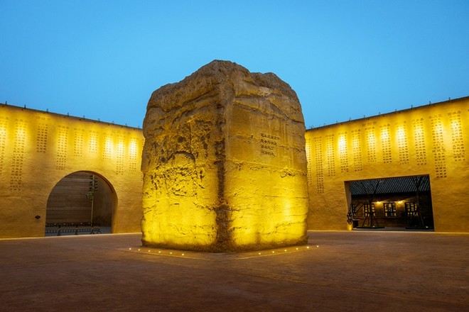 只有河南·戲劇幻城