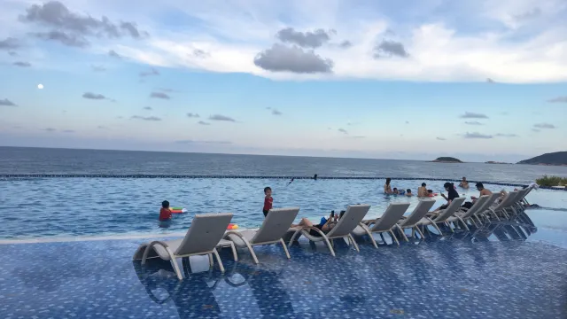 惠東雙月灣享海溫泉度假酒店