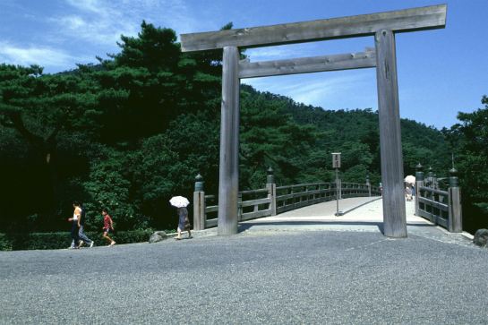 伊勢神宮