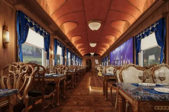 伊春號專列~歐洲紅堡之夜車廂