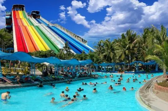 暹邏動感水上樂園