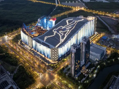 耀雪冰雪世界娛雪區