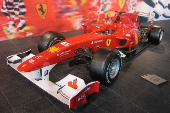 法拉利主題樂園