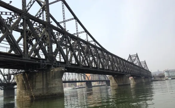 鴨綠江斷橋