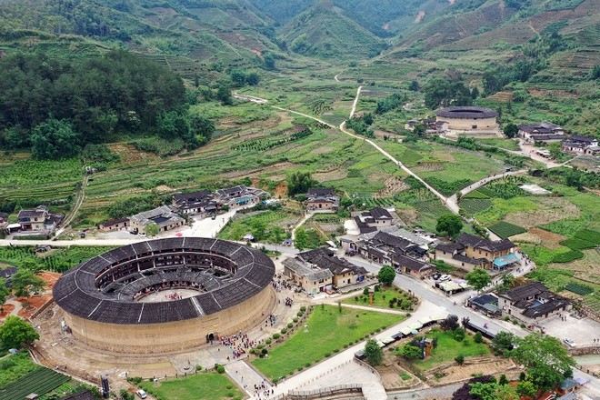 華安大地土樓群