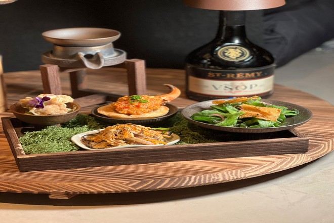 馬來粵菜+每人一杯雞尾酒