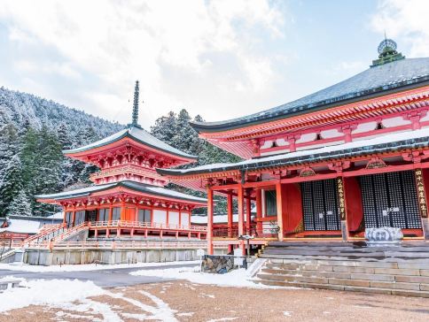 京阪神 冬日古風6天寫意之旅  *週末大激賞每位勁減-$800 推廣碼【WE459】 美山町~茅屋之里、比叡山~「世界文化遺產」延曆寺、和歌山城~紅葉溪庭園