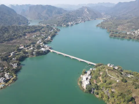 長壽島‧賜福湖景區