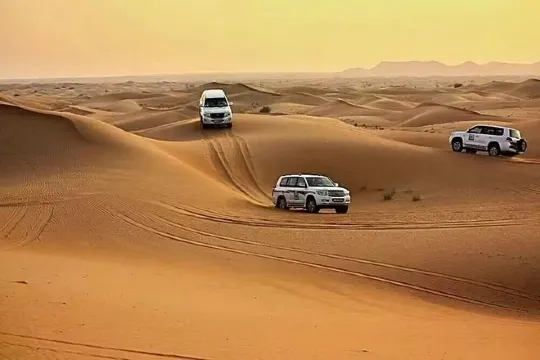 乘四驅車三湖穿越