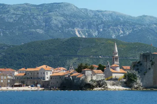 布德瓦古城堡壘