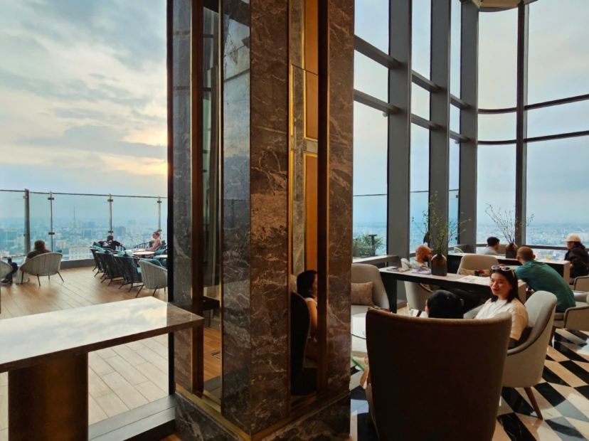 Landmark Skyview 48樓