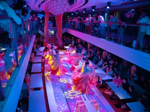 滕王閣「琵琶行」主題遊輪