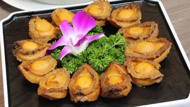 乾坤鮑魚棟企雞