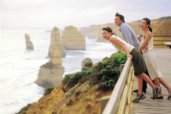 十二門徒石之旅