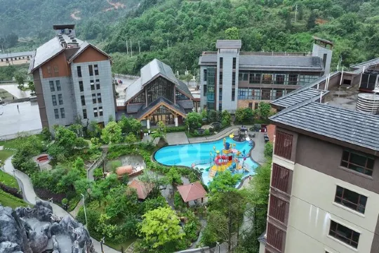 天沐·伴山溫泉酒店