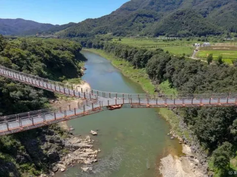 漢灘江Y型懸索吊橋