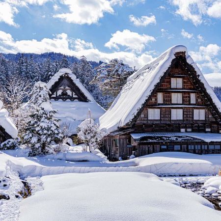 北陸冬の物語 6天美景之旅  「日本三大名園」兼六園、「世界文化遺產」白川鄉合掌村、「日本百大名城」岡崎城、高山懷舊街、東茶屋街、富岩運河環水公園~世界最美星巴克