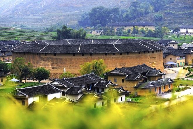 華安大地土樓群