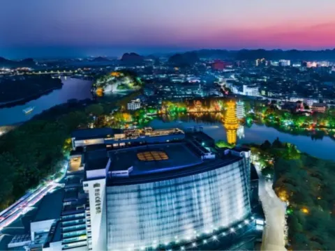 桂林灕江大瀑布飯店