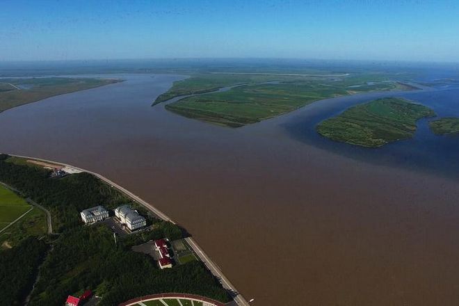 三江口一江兩色