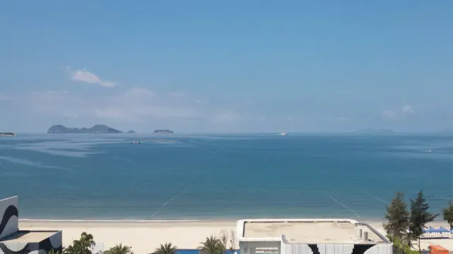 惠東雙月灣華美達酒店