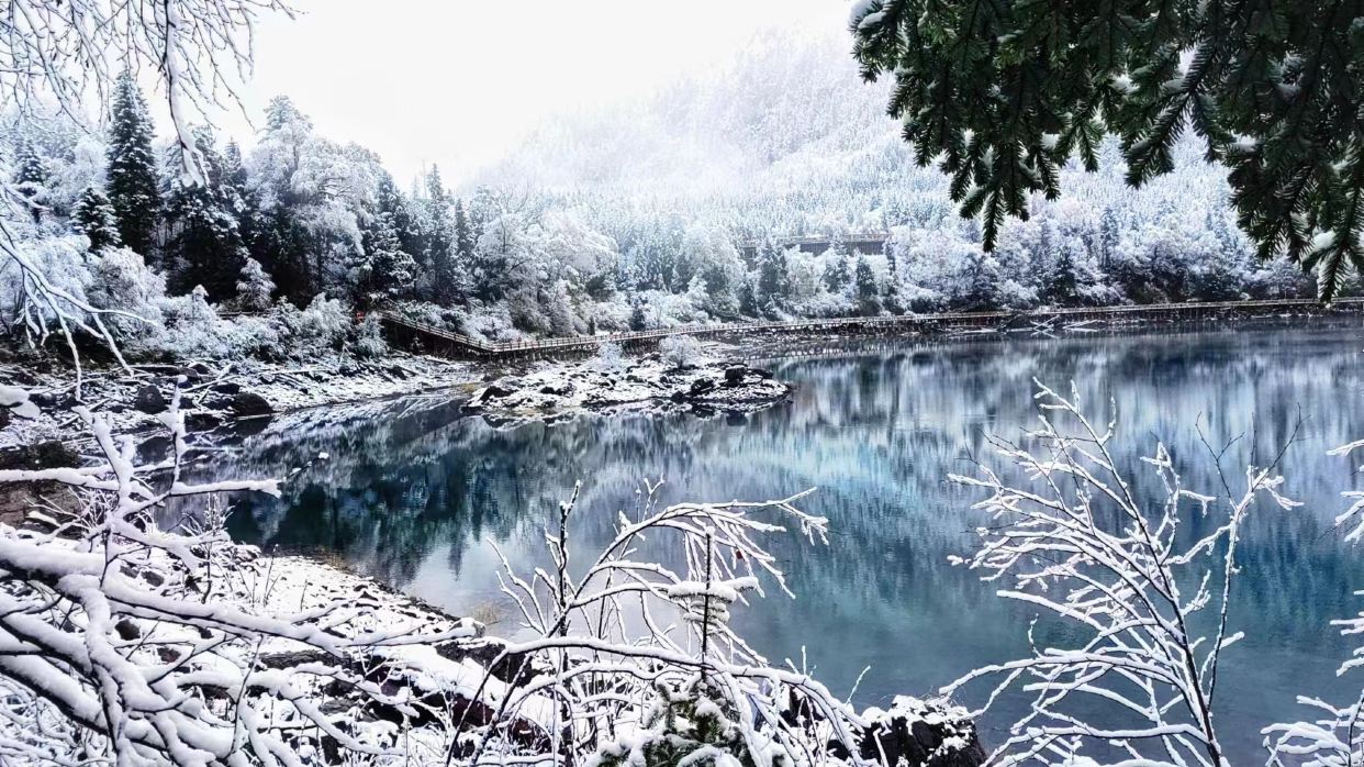 九寨溝長海冬季