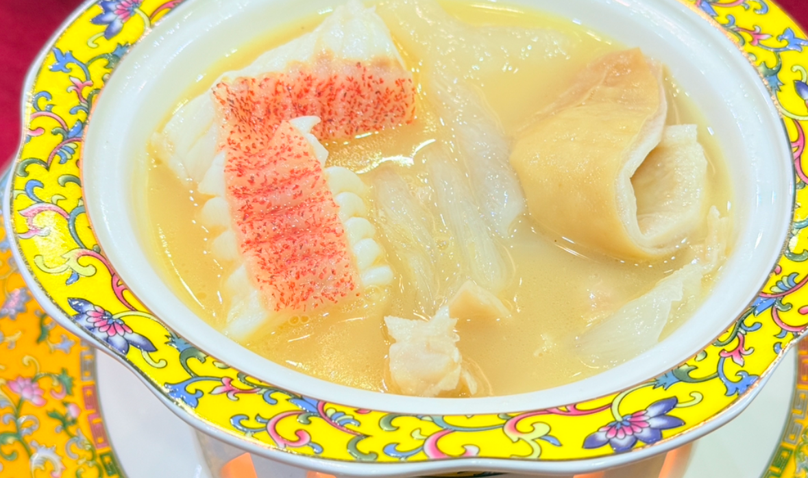 白玉藏珍豬肚包魚翅+過橋東升斑(位上)