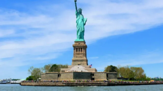 自由女神環島遊船