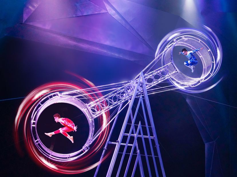 《極限快樂2》大型雜技表演