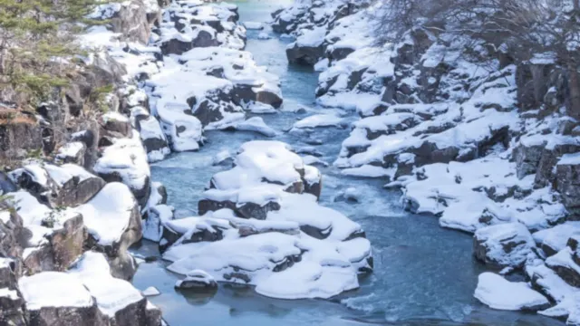 日本東北秘景_嚴美溪_冬天