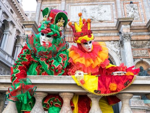 歐洲五國【威尼斯嘉年華(面具節)慶典】11天團  意大利(羅馬、比薩)、梵蒂岡、奧地利(茵斯布魯克、施華洛世奇水晶專門店)、瑞士( 琉森)、法國(巴黎、蒙柏納斯56層觀景廊及塞納河船河遊)