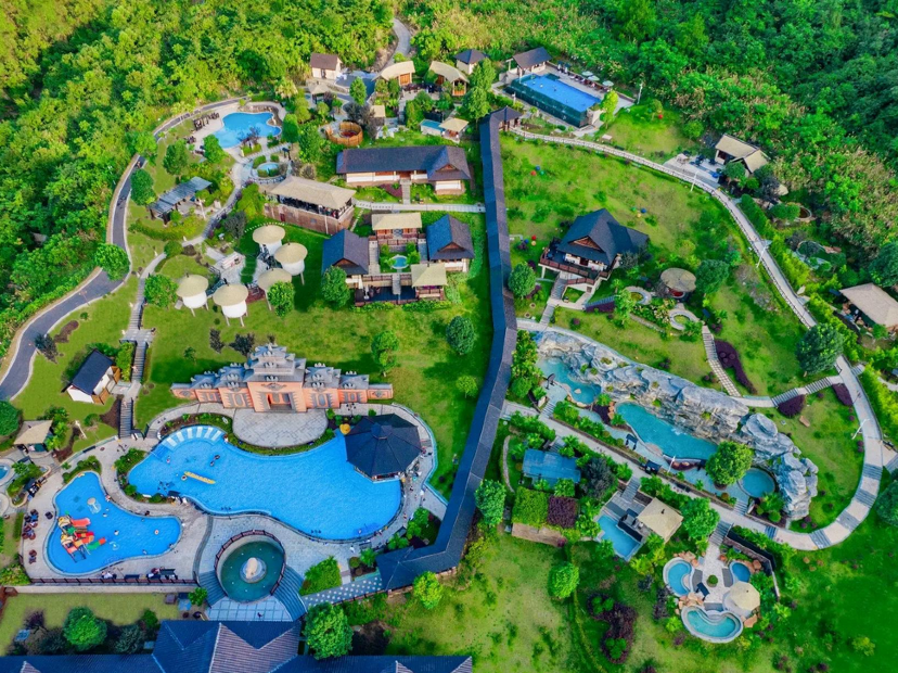 韶關乳源藍山源嶺南東方溫泉酒店