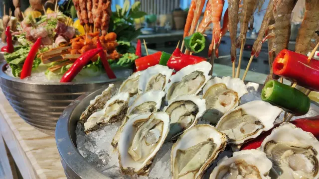 中山永安新城皇冠假日酒店