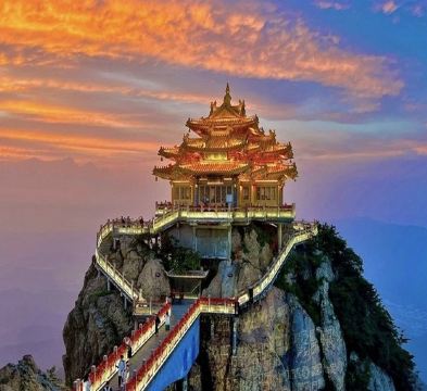 【西九高鐵直達鄭州】中原古都(鄭州、登封、洛陽、開封)6天純玩高鐵團 老君山(金頂航拍、許願祈福)、開封(清明上河園)、天下第一名剎~少林寺、《世界文化遺產》龍門石窟、隋唐洛陽城國家遺址公園‧明堂天堂