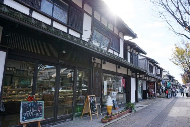 夢京橋商店街