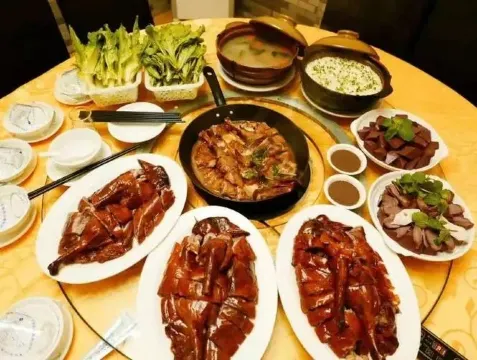 荔枝柴古法燒鵝炆鵝宴