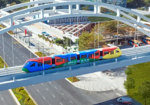 比亞迪空中無人駕駛觀光雲巴