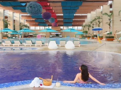 黑龍灘環球融創天堂洲際酒店