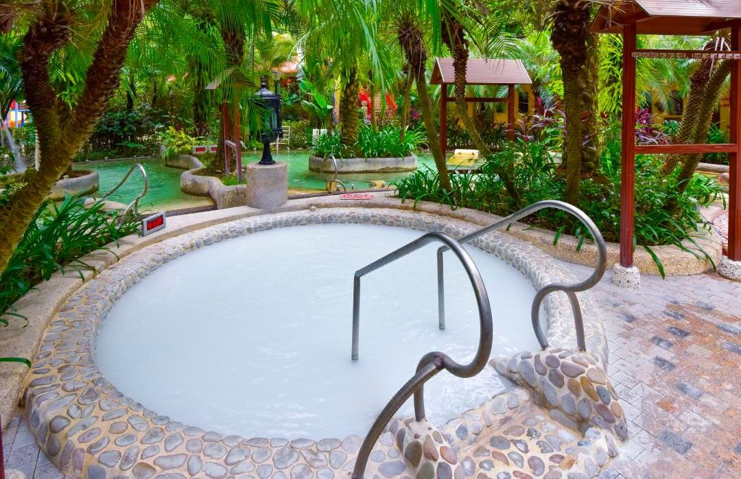 龍門南昆山雲頂威士忌酒店