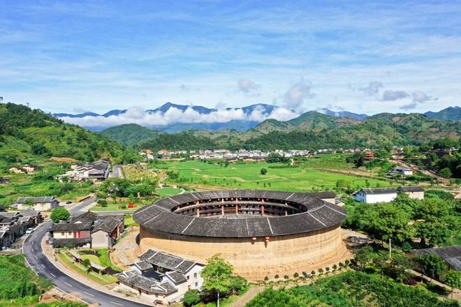 華安大地土樓群