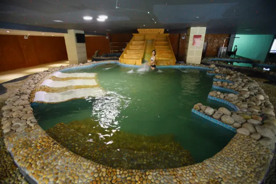 莽山森林溫泉度假酒店