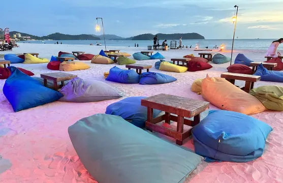 珍南海灘Pantai Cenang