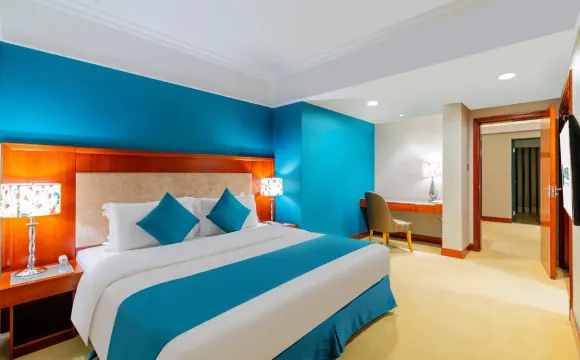 中山長江高爾夫球會上乘假日酒店