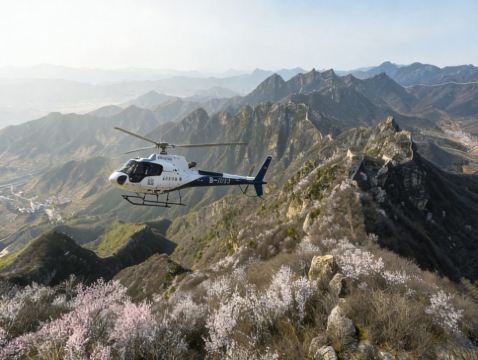 北京‧直升機飛躍長城5天純玩團  【重磅體驗直升機飛躍八達嶺長城+飛行證書】故宮、頤和園、天壇公園、居庸關長城、石峽民俗村、什剎海、三輪車遊胡同、煙袋斜街、外觀鳥巢及水立方