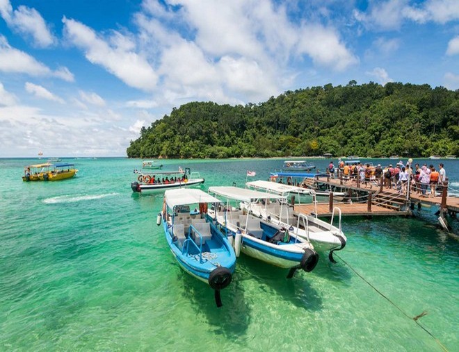 沙巴+汶萊 - 紅樹林生態7天團《保證連續4晚》Mercure Kota Kinabalu City Centre 、沙比島遊、紅樹林生態遊+長鼻猴探索之旅 沙巴+汶萊 - 紅樹林生態7天團《保證連續4晚》Mercure Kota Kinabalu City Centre 、沙比島遊、紅樹林生態遊+長鼻猴探索之旅