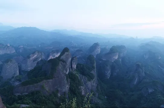 鯨魚鬧海大峽谷絕景群
