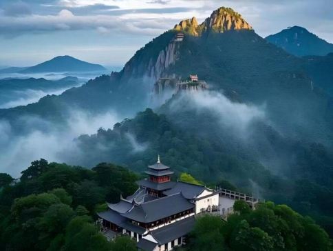 【4鑽】黃山‧禪心九華聖境 黃山、九華山5天升級純玩高鐵團 《世界自然及文化雙遺產》黃山(北海、西海)、屯溪老街、九華山大願文化園、九華山景區、百歲宮