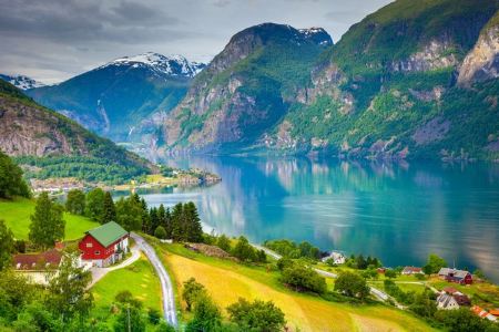 和平船~太平洋世界號  〈第123回100日船票〉‧「地球一周の船旅」 北歐峽灣與北極圈