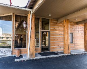 香港-卡利斯佩爾自由行 美國聯合航空公司+伊克諾旅館及套房卡利斯佩爾 - 冰川國家公園門戶酒店